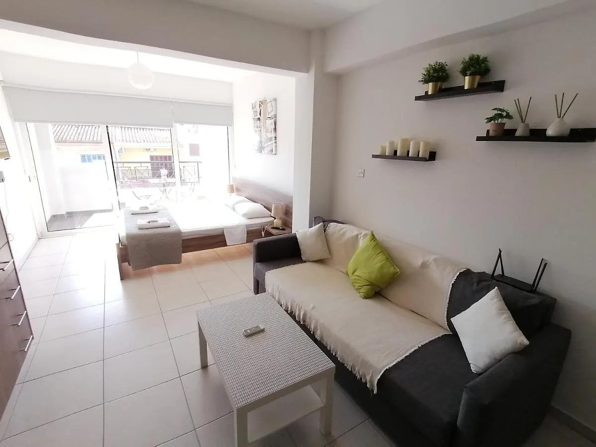 Must Stay - City Center Larnaca Appartement